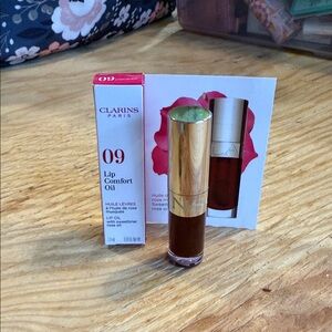 Clarins Lip Comfort Oil
